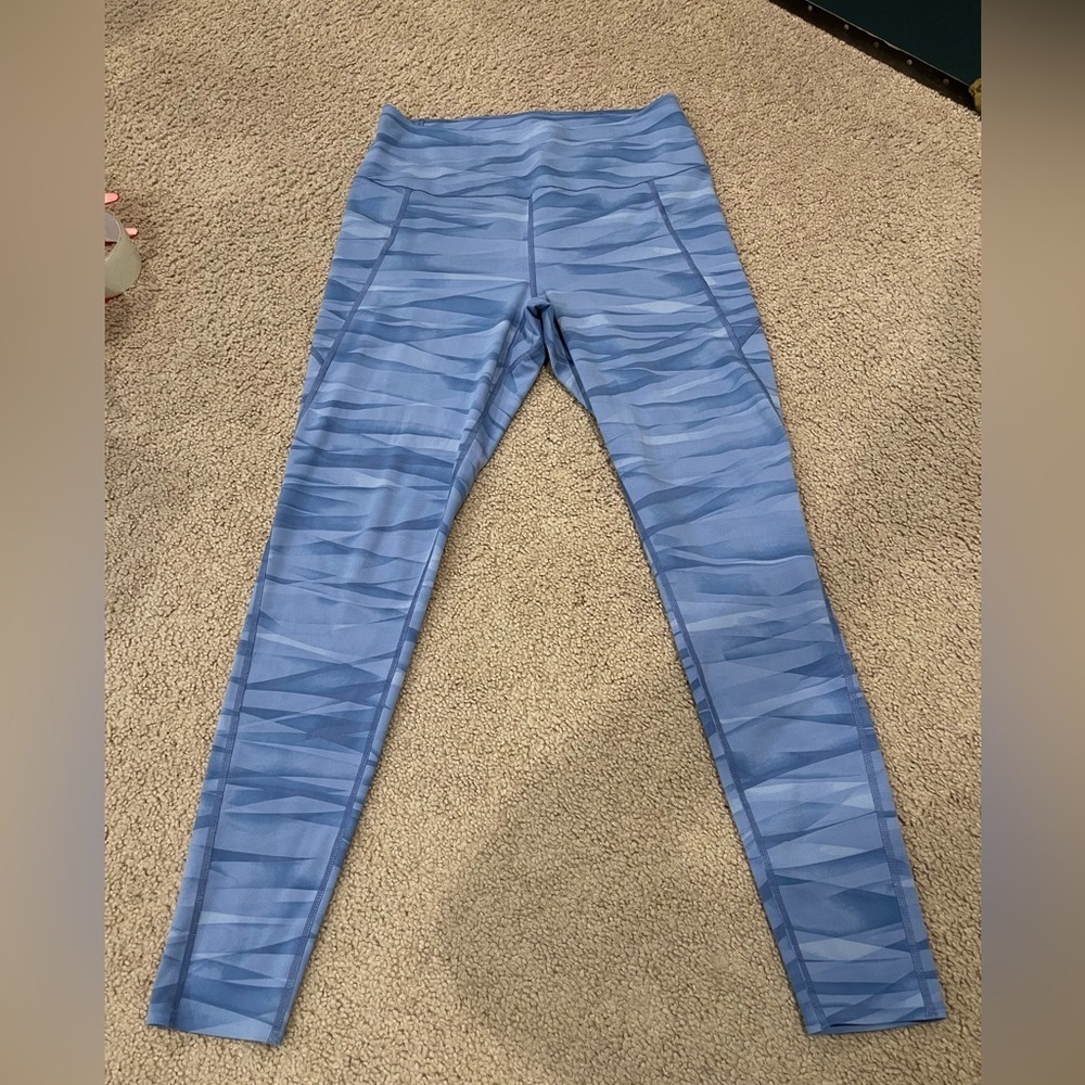 Women's UNIQLO activewear light blue leggings